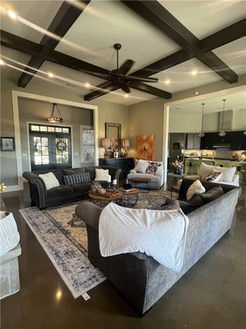 424 Riverstone Street, Russellville, AR 72802