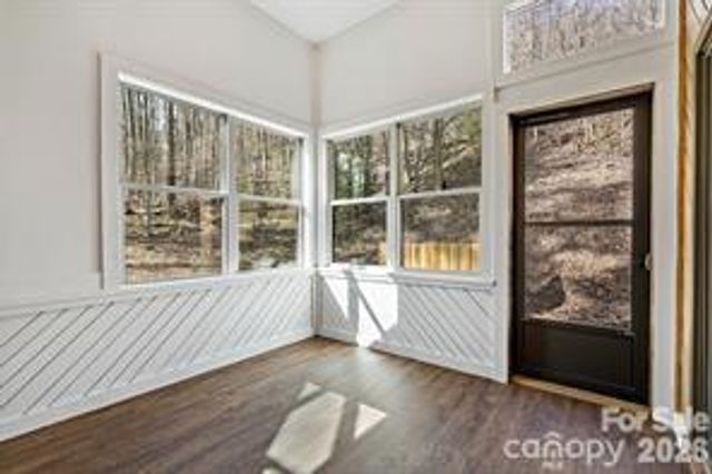 249 Starlin Mountain Road, Bakersville, NC 28705