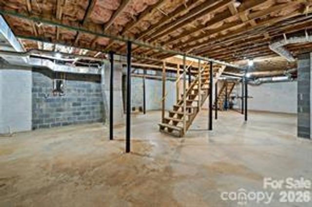 249 Starlin Mountain Road, Bakersville, NC 28705