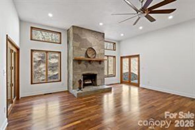 249 Starlin Mountain Road, Bakersville, NC 28705