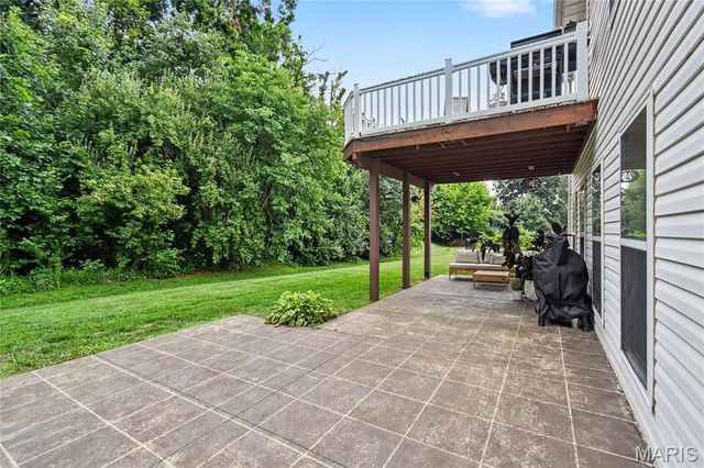 6701 Oxford Lane, Maryville, IL 62062