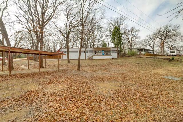 101 Crocker Drive, Malakoff, TX 75148
