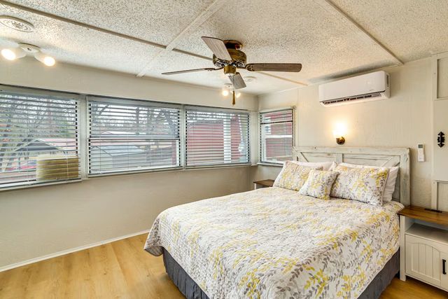 101 Crocker Drive, Malakoff, TX 75148