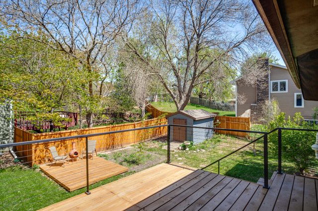 3855 Glacier Lane N, Plymouth, MN 55446