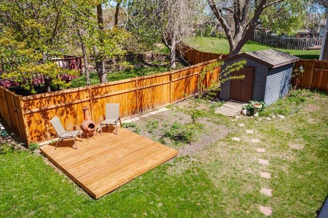 3855 Glacier Lane N, Plymouth, MN 55446