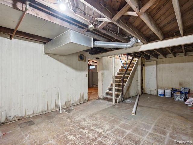 19331 Mccormick Street, Detroit, MI 48224