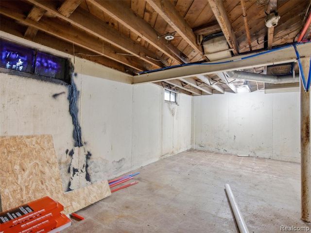 19331 Mccormick Street, Detroit, MI 48224