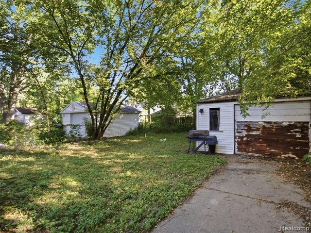 19331 Mccormick Street, Detroit, MI 48224