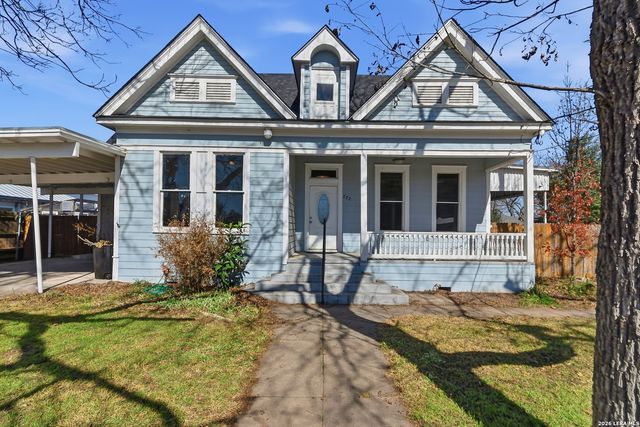 222 E Cedar, Seguin, TX 78155
