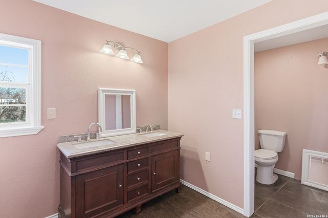 222 E Cedar, Seguin, TX 78155