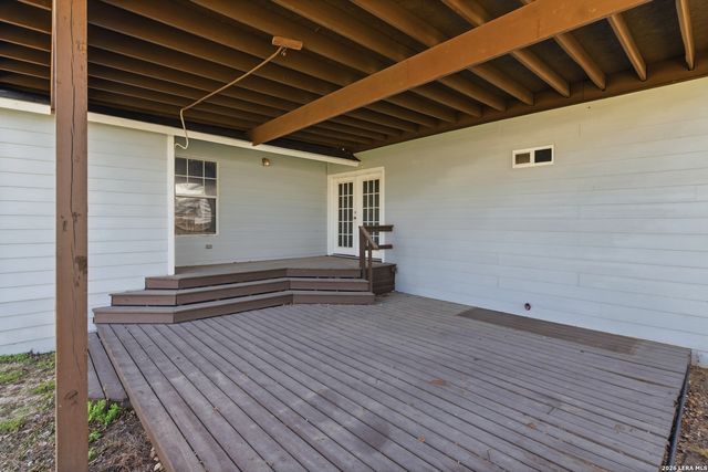 222 E Cedar, Seguin, TX 78155