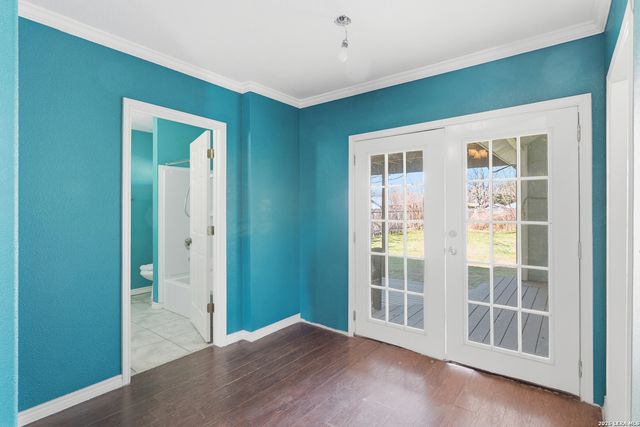 222 E Cedar, Seguin, TX 78155