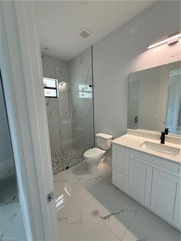 2863 52nd AVE NE, Naples, FL 34120