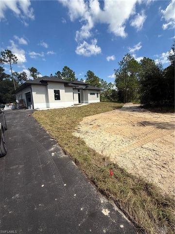 2863 52nd AVE NE, Naples, FL 34120