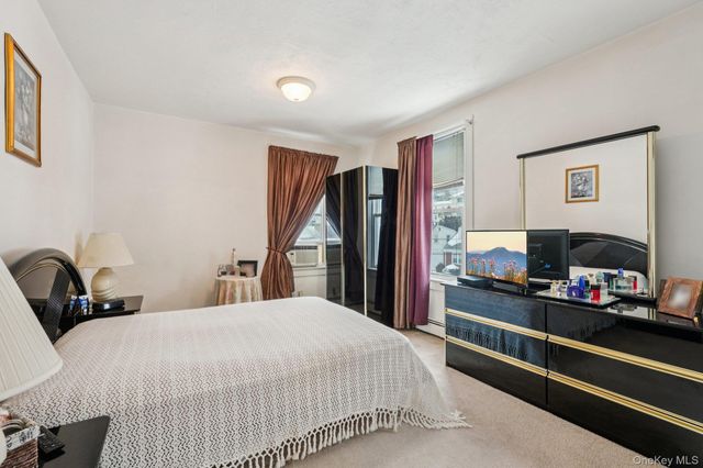 238 Woodland Avenue, Yonkers, NY 10703