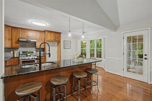 590 S Alexander Creek Road, Newnan, GA 30263