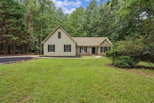 590 S Alexander Creek Road, Newnan, GA 30263