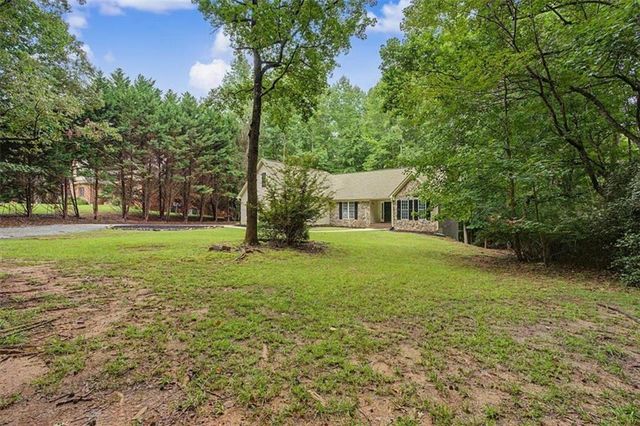 590 S Alexander Creek Road, Newnan, GA 30263