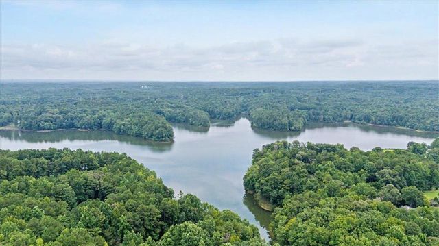 590 S Alexander Creek Road, Newnan, GA 30263