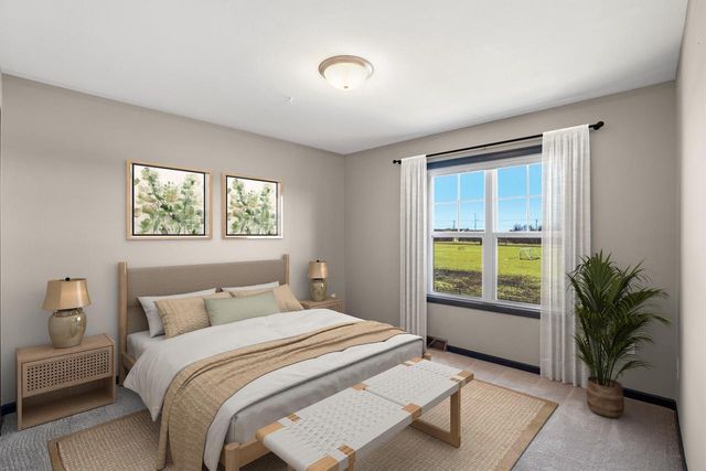 W77N400 Prairie View ROAD, Cedarburg, WI 53012