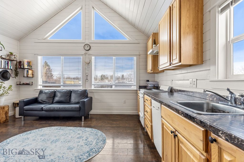 12977 Cottonwood Road, Bozeman, MT 59718 photo 68