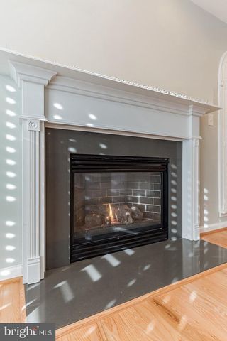 715 WALNUT AVE, North Beach, MD 20714