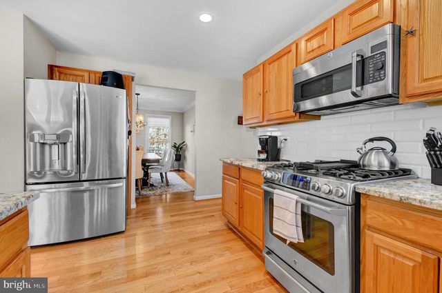 715 WALNUT AVE, North Beach, MD 20714