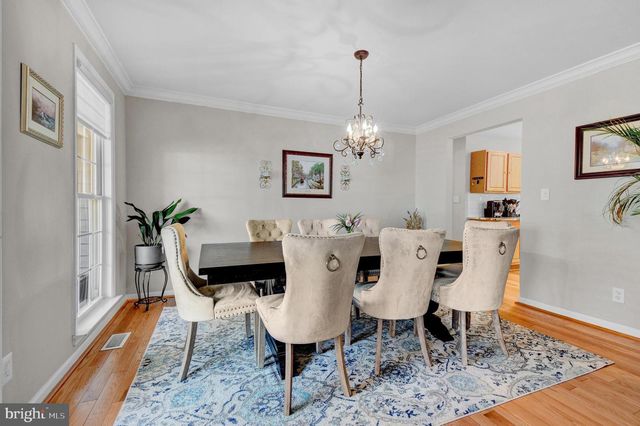 715 WALNUT AVE, North Beach, MD 20714