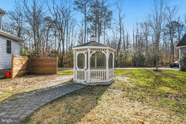 715 WALNUT AVE, North Beach, MD 20714