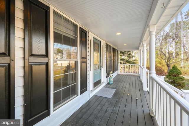 715 WALNUT AVE, North Beach, MD 20714