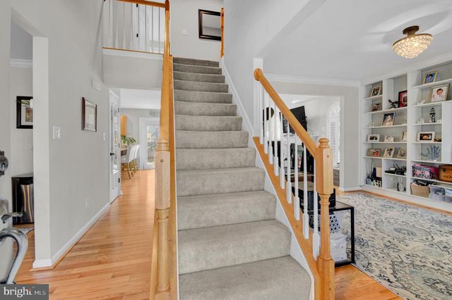 715 WALNUT AVE, North Beach, MD 20714