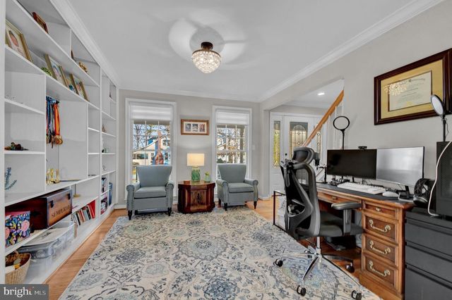 715 WALNUT AVE, North Beach, MD 20714