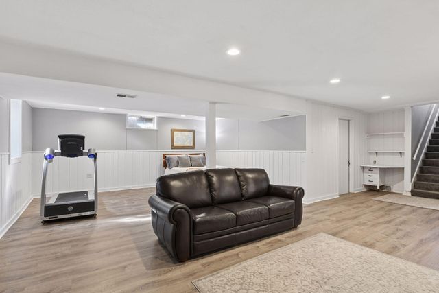 6004 Wooddale Avenue, Edina, MN 55424