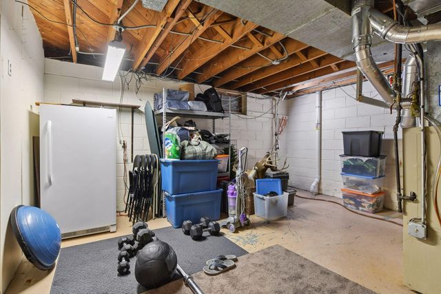 6004 Wooddale Avenue, Edina, MN 55424