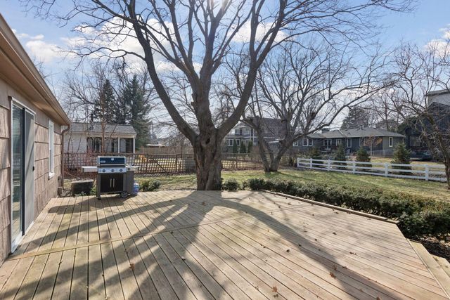 6004 Wooddale Avenue, Edina, MN 55424