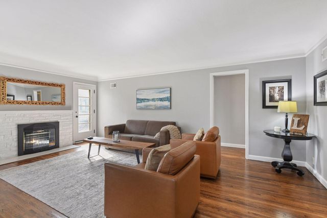 6004 Wooddale Avenue, Edina, MN 55424