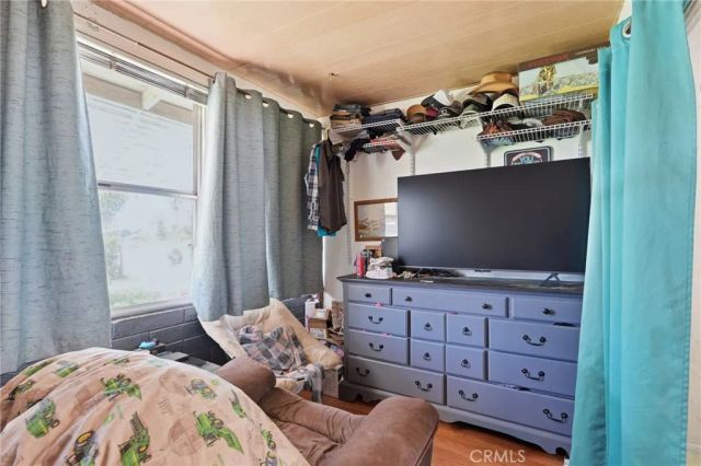 183 E County Line, Calimesa, CA 92320