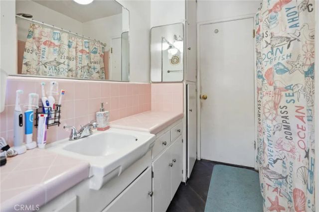 183 E County Line, Calimesa, CA 92320