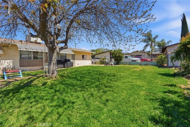 183 E County Line, Calimesa, CA 92320