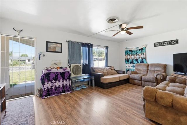 183 E County Line, Calimesa, CA 92320