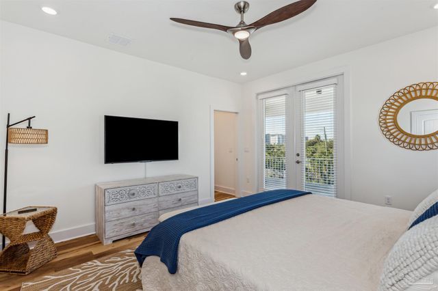 201 Clipper Dr, Pensacola, FL 32507