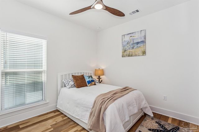 201 Clipper Dr, Pensacola, FL 32507