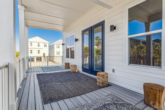 201 Clipper Dr, Pensacola, FL 32507