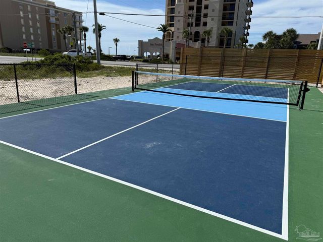 201 Clipper Dr, Pensacola, FL 32507