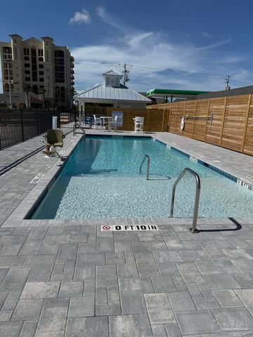 201 Clipper Dr, Pensacola, FL 32507