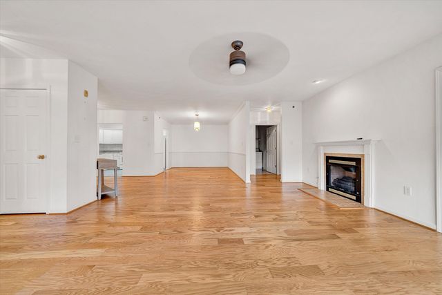 4438 Pheasant Ridge RD APT 202, Roanoke, VA 24014