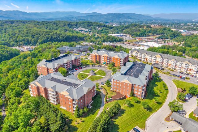 4438 Pheasant Ridge RD APT 202, Roanoke, VA 24014