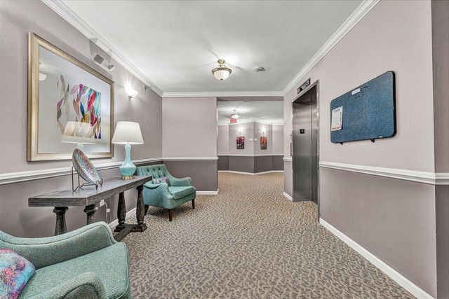 4438 Pheasant Ridge RD APT 202, Roanoke, VA 24014