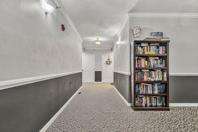 4438 Pheasant Ridge RD APT 202, Roanoke, VA 24014