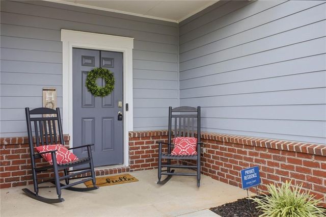 324 San Vito Way NW, Cartersville, GA 30120
